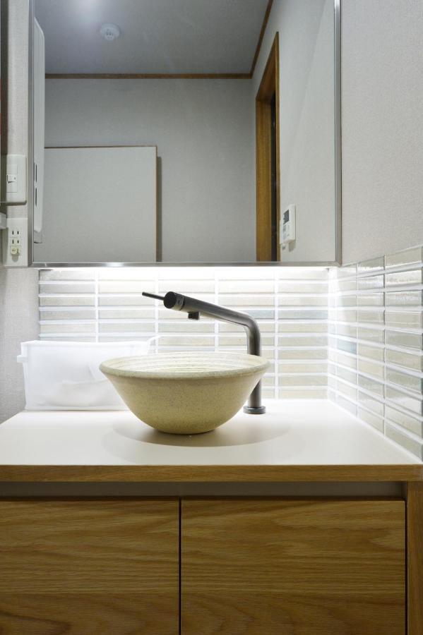 Nid Osaka Kurosaki Apartment Bagian luar foto